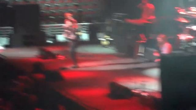 Maroon 5 - Harder To Breathe @ Acer Arena 6 May 2011 смотреть онлайн