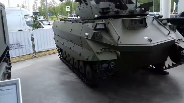 РобоТанк без экипажа. К Калашников смотреть онлайн