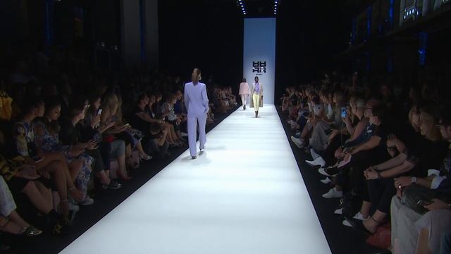 MBFW | Riani Spring Summer 2019 смотреть онлайн