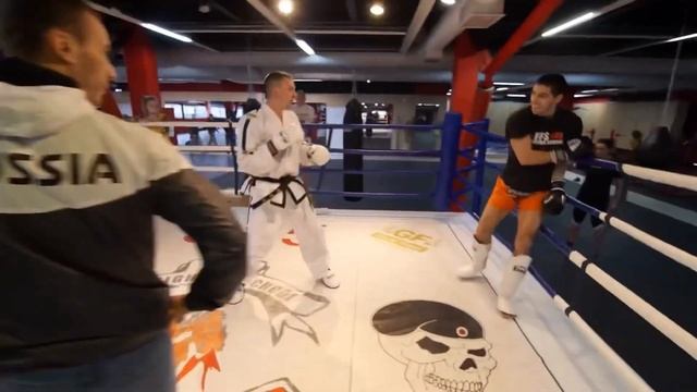 Муай тай проти в тхевондо смотреть онлайн