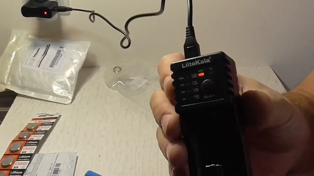 Универсальная зарядка LiitoKala lii-100 с GearBest. смотреть онлайн