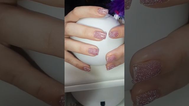 ?Коррекция ногтей+Однотонное покрытие Светоотражающим гель-лаком ? смотреть онлайн