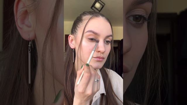 МАКИЯЖ ДЛЯ НАВИСШЕГО ВЕКА СО СТРЕЛКАМИ | makeup for the impending eyelid with arrows ? смотреть онлайн