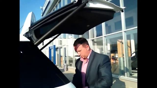 Автосалон Форд. смотреть онлайн