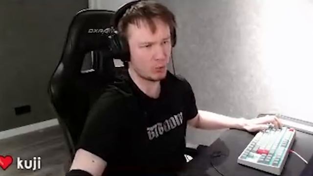 ⚡РАЧЕЛ РАССКАЗАЛ ПОЧЕМУ НИКОГДА НЕ АПНЕТ 3.000 ELO! (CS:GO) #insilio #rachel #рачел #csgo смотреть онлайн