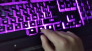 как включить подсветку на клавиатуре