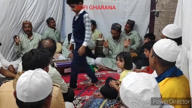 ZE REHMAT KUN NAZAR BR HAAL-E-ZARAM YA RASOOL ALLAH смотреть онлайн