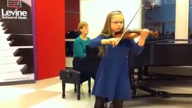 Gigue from Sonata in D Minor by Veracini смотреть онлайн