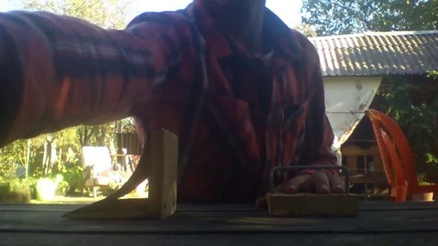 С рампы на перила на фингерборде смотреть онлайн