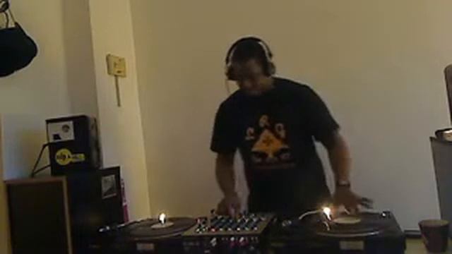 Taelue - RTS.FM.090212 смотреть онлайн