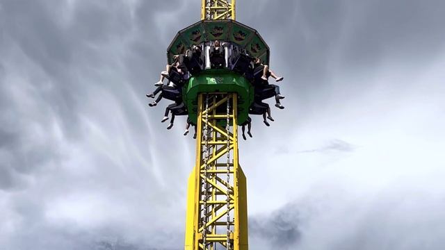 Enchanted Kingdom | Ekspress Ride Access | What to Expect | Free Entrance Everyday смотреть онлайн