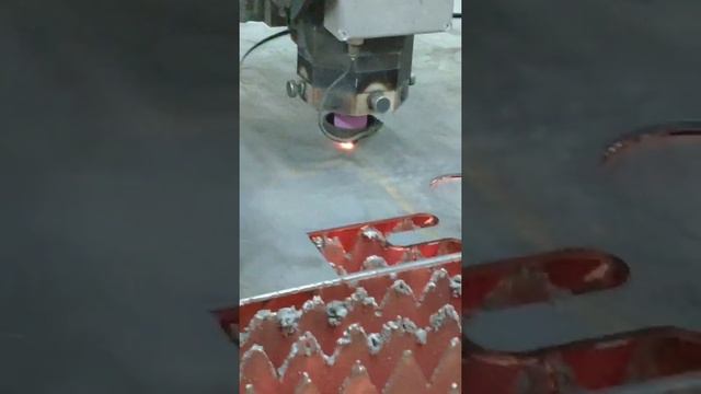 Лазерная резка металла смотреть онлайн