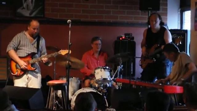 Strandberg Band - Tom's Nurses (Paapan Kapakka 15.7.2010) смотреть онлайн