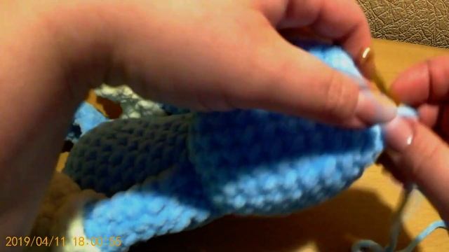 Собака из плюшевой пряжи вязаная крючком. Часть 3.