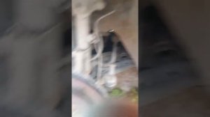 Хендай акцент мокрый коврик со стороны водителя.