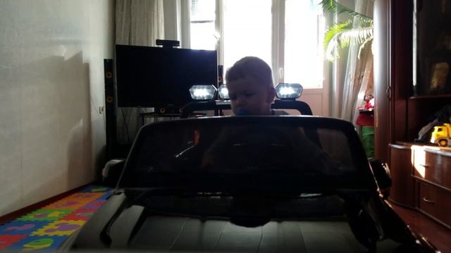 Ford ranger детский электромобиль смотреть онлайн