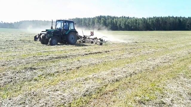 Ворошилка Krone KV 7.2 и МТЗ 82.1 смотреть онлайн