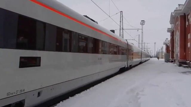 Скоростной поезд ЭКР1-001 "TARPAN" Запорожье - Киев смотреть онлайн