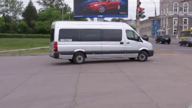 VOLKSWAGEN CRAFTER 19 SEATS смотреть онлайн