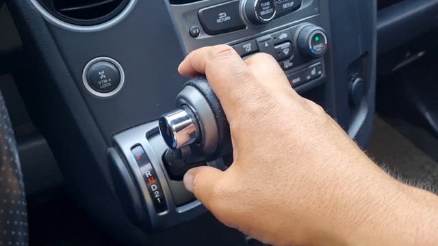 2014 HONDA PILOT смотреть онлайн