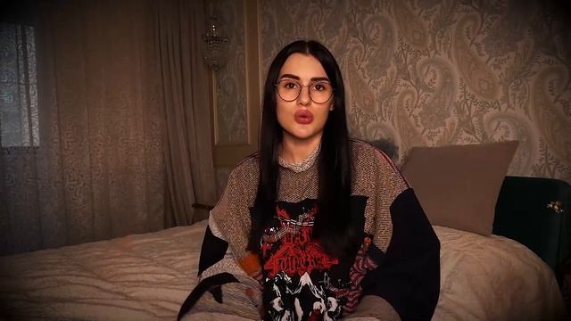 ПРИЕХАЛА В КВАРТИРУ К УМЕРШЕМУ ДЯДЕ? ЕГО НЕ СТАЛО НА МОИХ ГЛАЗАХ | страшная история смотреть онлайн