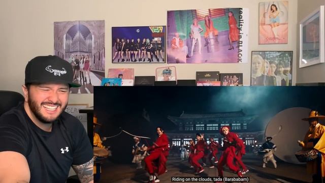 STRAY KIDS - "소리꾼" (THUNDEROUS) MV Reaction! смотреть онлайн