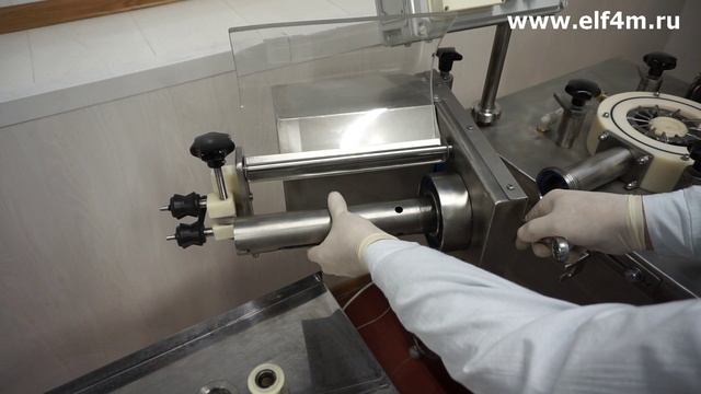 Набивка колбас, сосисок. Шприц колбасный вакуумный, перекрутчик для сосисок ИПКС-047МП(Н) смотреть онлайн