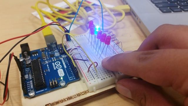 Light Stop Game Arduino смотреть онлайн