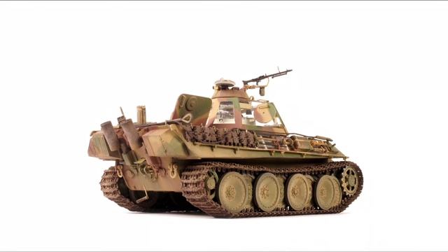 1:35 Panther G late. смотреть онлайн
