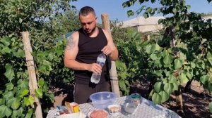 Однажды в деревне. Как приготовить молдавские МИТИТЕИ.