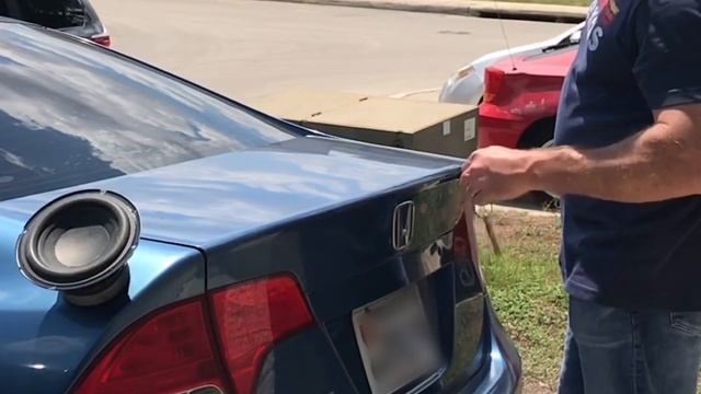 HOW TO UNLOCK A CAR TRUNK WITH A MAGNET!!! смотреть онлайн