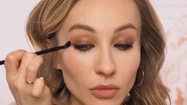 ГЛАВНЫЕ ОШИБКИ В МАКИЯЖЕ СМОКИ АЙС | КАК НУЖНО И НЕ НУЖНО КРАСИТЬСЯ! смотреть онлайн