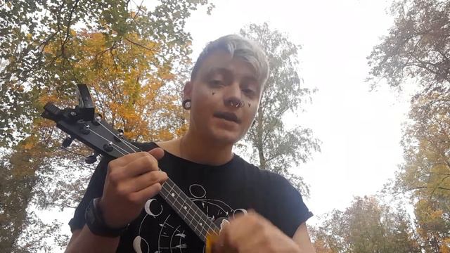 Girl in red "We fell in love in October" Cover смотреть онлайн