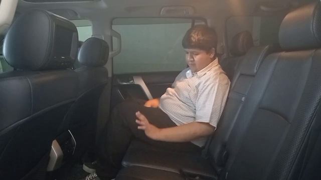 Toyota Land Cruiser Prado J150 TX audio less 2013 | Review Indonesia | Otto Motor смотреть онлайн