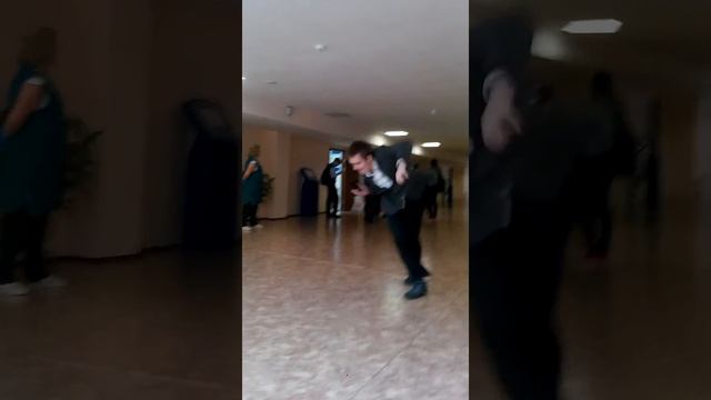 Брейк-данс от бога #3 смотреть онлайн