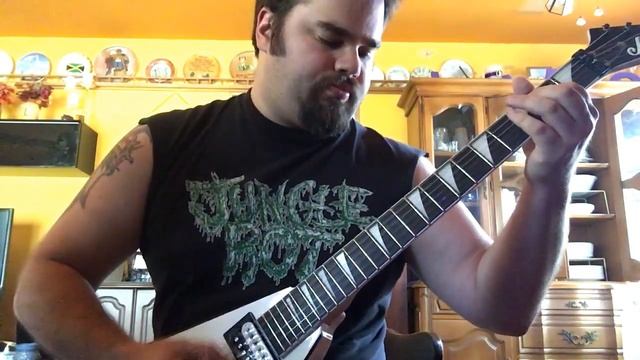 Playing a $300 Jackson JS32 King V смотреть онлайн