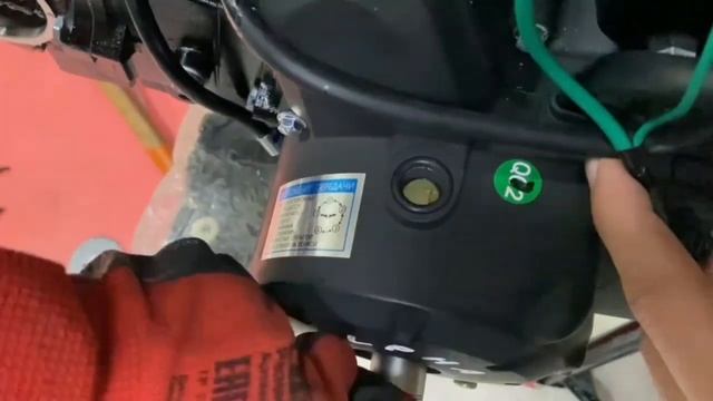 МОПЕД АЛЬФА ROCKOT 125/СБОРКА И ЗАМЕНА ЦПГ смотреть онлайн