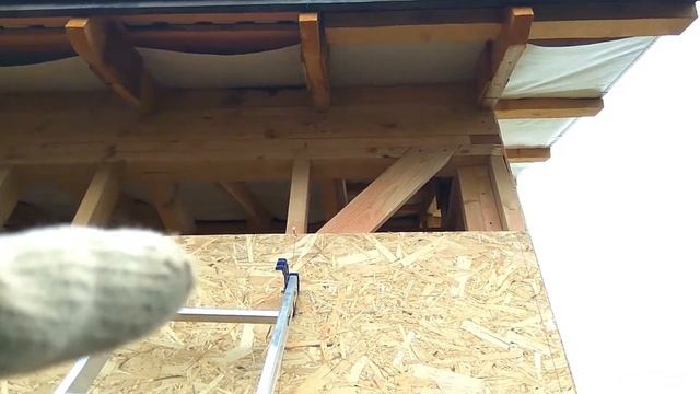 Баня ч 20. Обшивка стен и чернового пола листами ОСБ смотреть онлайн