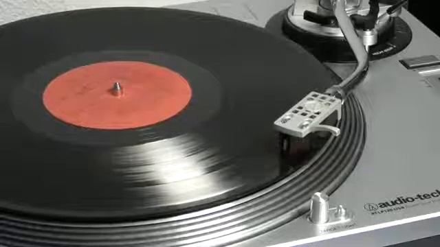 Автограф Рок - Группа | Vinyl | LP | Винил | Виниловая Пластинка смотреть онлайн