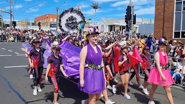 Toowoomba Carnival of Flowers 2022..Life in Regional Australia..Making Memories #toowoomba #carniva смотреть онлайн