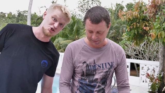 ЭКСПЕРИМЕНТИРУЕМ! Креветки в кокосе - УДАЧНОЕ СОЧЕТАНИЕ?! смотреть онлайн