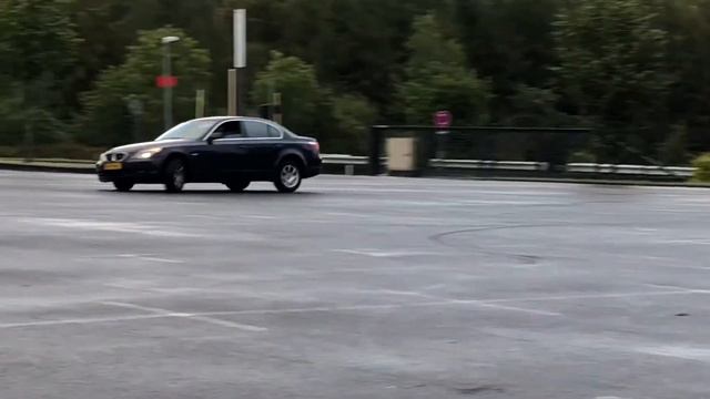 23/08/2020 Nürburgring - Mercedes Benz C43 AMG and BMW 525I Drift, Acceleration,Sound смотреть онлайн