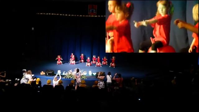 Танец Алисы "Бибика" смотреть онлайн