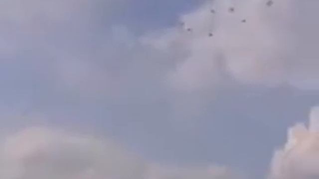 ВДВ Прыжки ИЛ-76ТМ, схождение смотреть онлайн