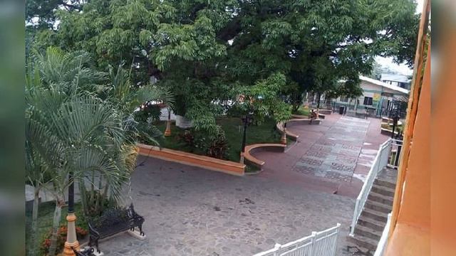 Nos Vamos A Gozar de Alexis Ayala смотреть онлайн