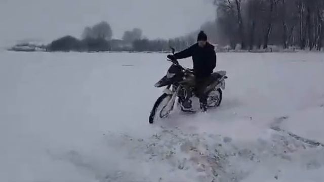 Racer Crossrunnerc смотреть онлайн