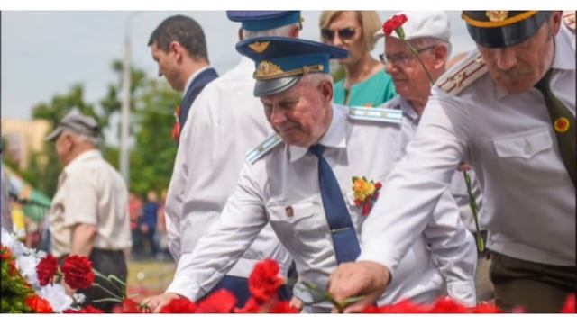 Поздравительная открытка ко Дню Независимости смотреть онлайн