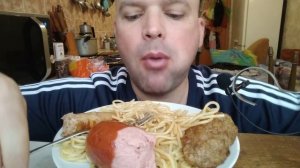 МУКБАНГ СПАГЕТТИ КОТЛЕТЫ КОЛБАСКА/ОБЖОР ИМАМ БАЯЛДЫ