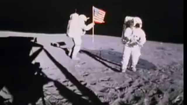 Apolo 14, Poniendo la Bandera en la Luna смотреть онлайн