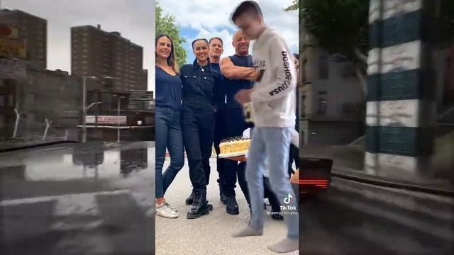 ВИН ДИЗЕЛЬ СЕМЬЯ || ОБЪЯСНЕНИЕ МЕМА смотреть онлайн